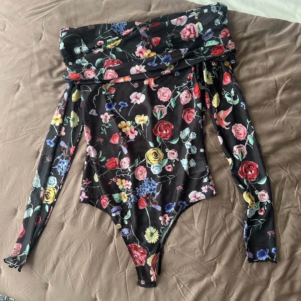 Promesa Floral Off-Shoulder Bodysuit